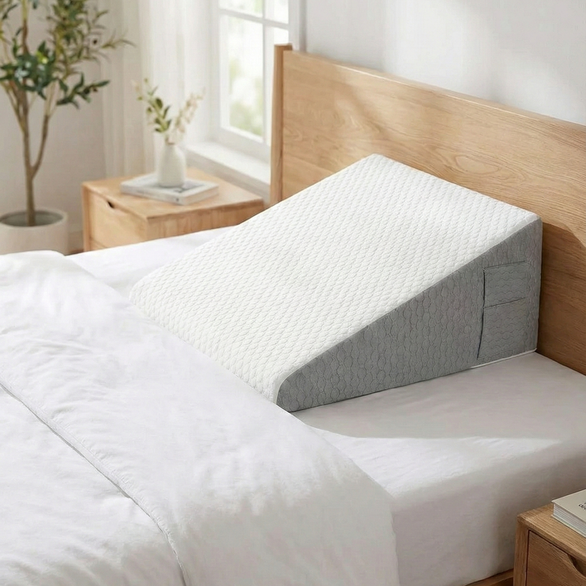 Poduszka AirLift Wedge™ – komfort snu z uniesieniem tułowia